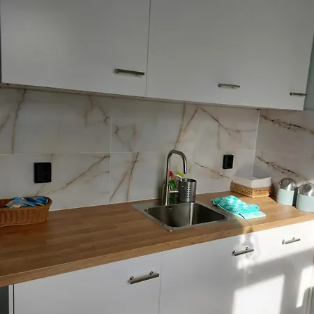 招待所 Insulinde 3*