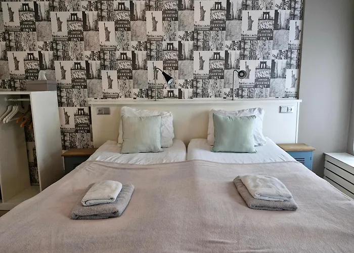 招待所 Insulinde 海牙