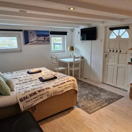 Insulinde لاهاي